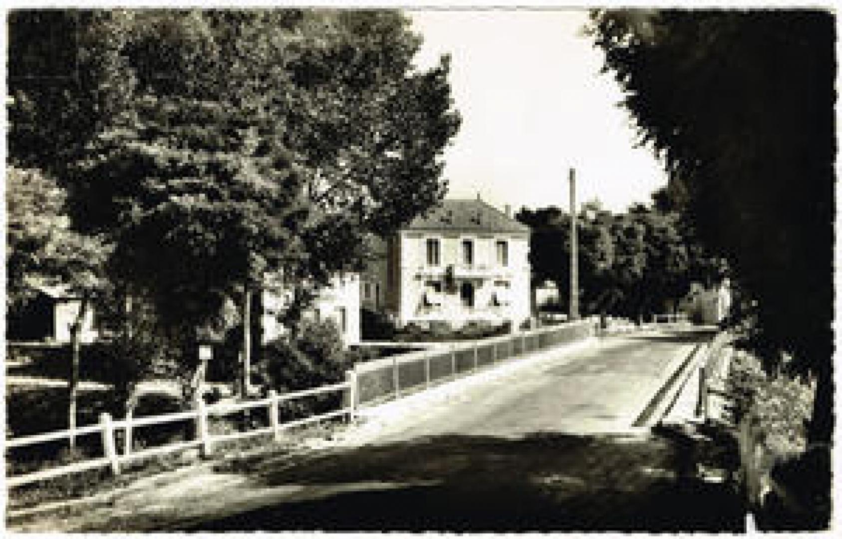 Le-pont_large 6.jpg